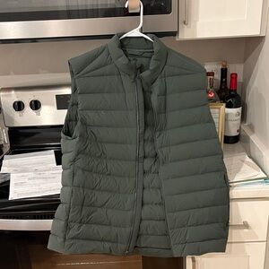 Lululemon Green Puffer Vest